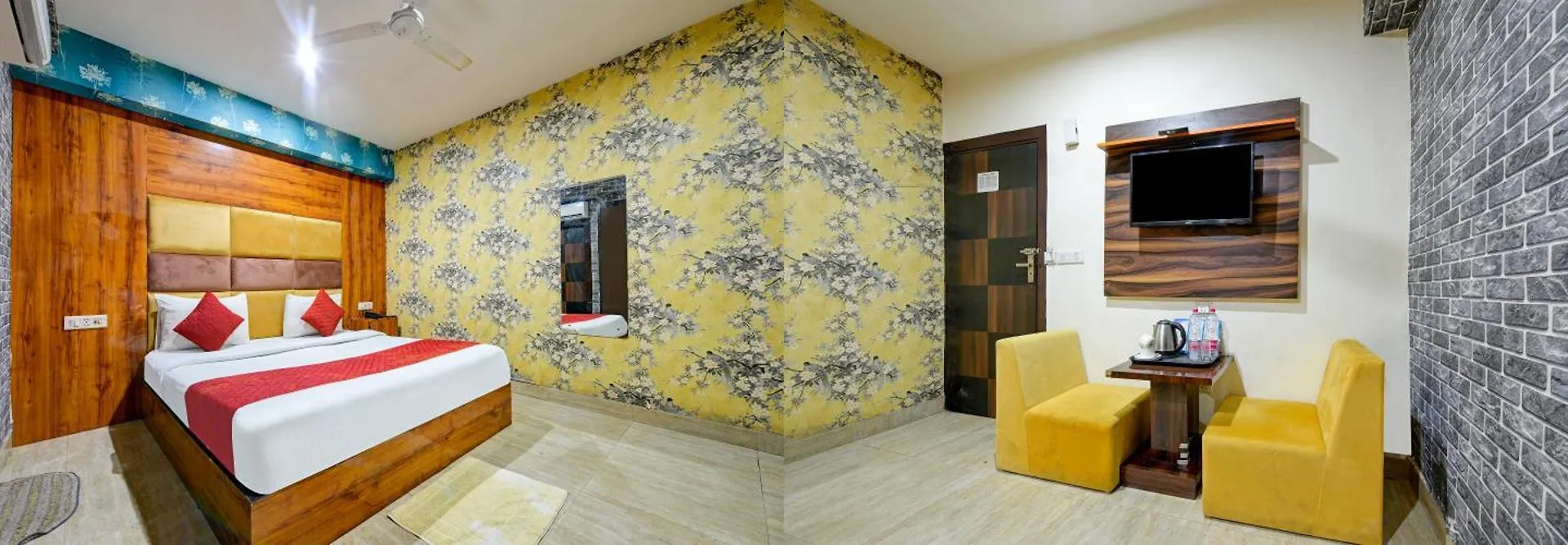 *** Bed & Breakfast Hotel Edission View At Airport New Delhi India